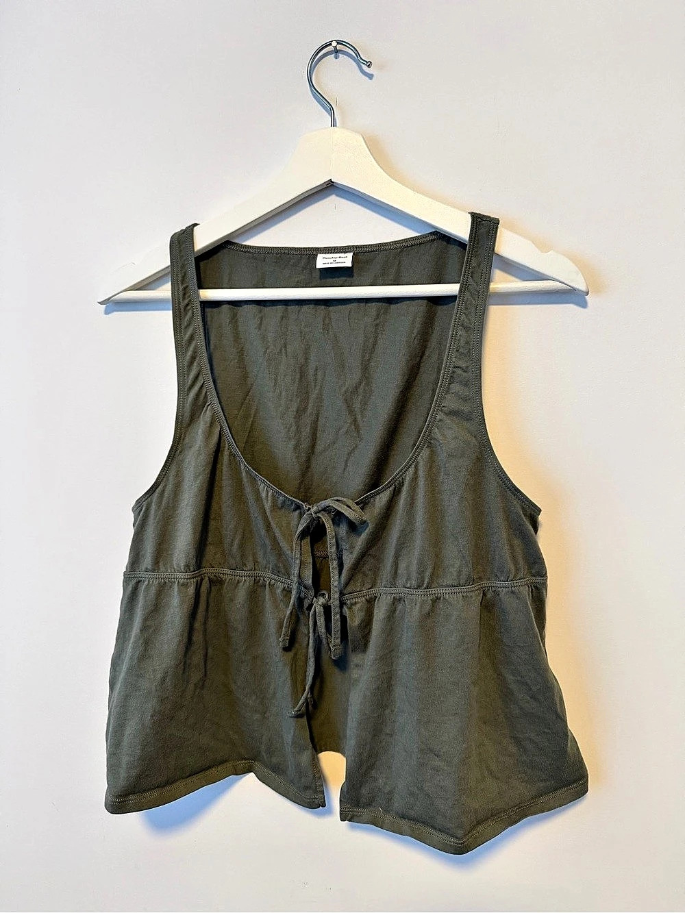 Aritzia - Sunday Best | Tie Front Sleeveless (Medium)